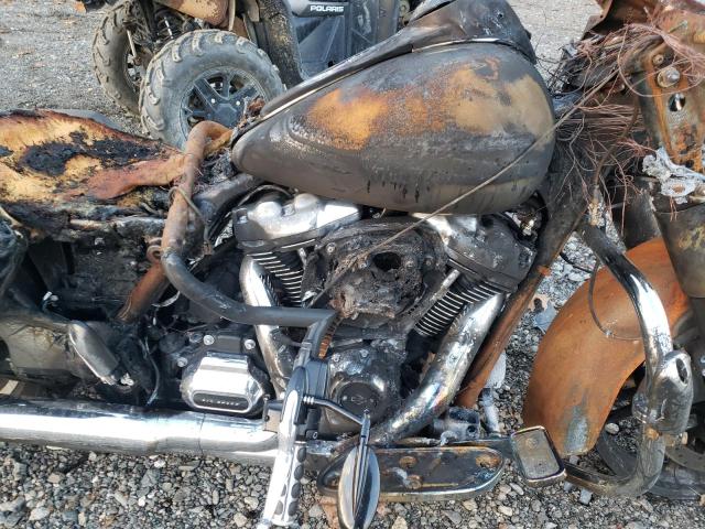 2018 HARLEY-DAVIDSON FLHX STREE - 1HD1KBC12JB665940