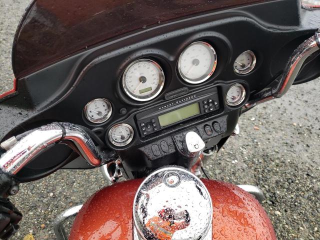 2011 HARLEY-DAVIDSON FLHX 1HD1KBM10BB662132