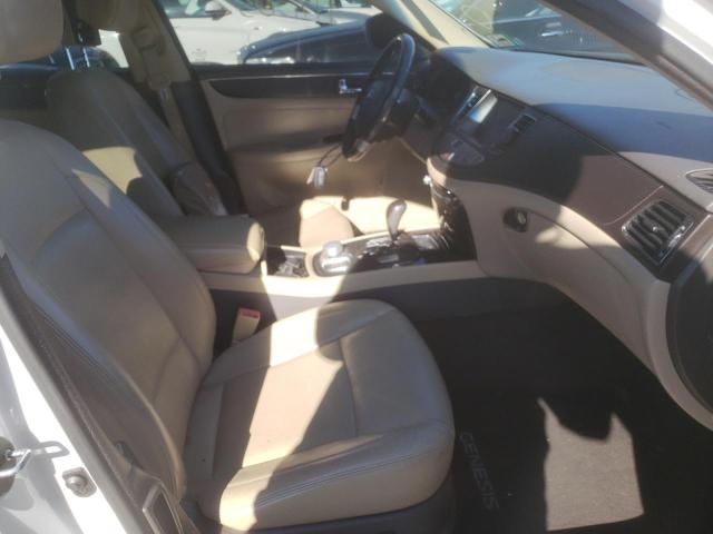 2011 HYUNDAI GENESIS 4. KMHGC4DF4BU141737