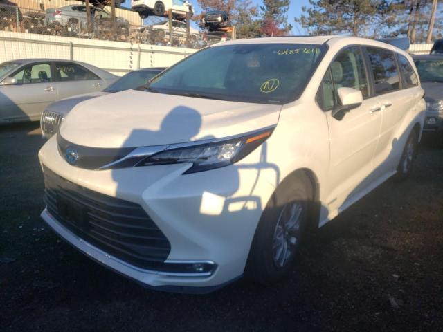 5TDYSKFC8MS016668 Toyota Sienna Xle 2021. Фото: 1