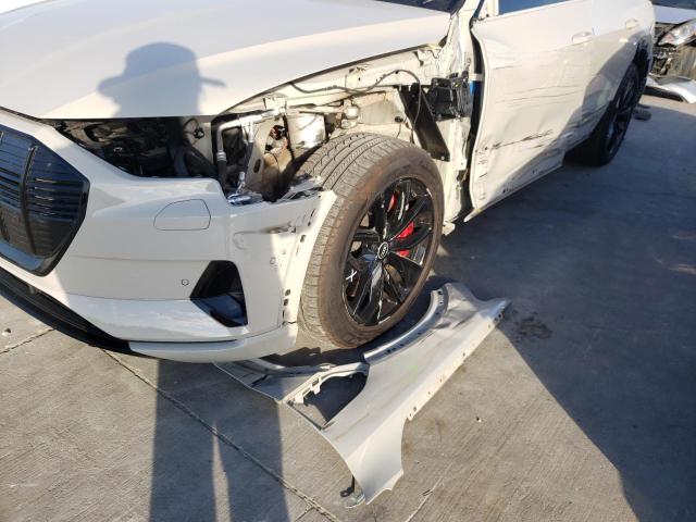 2021 AUDI E-TRON PRE WA1LAAGE8MB010880