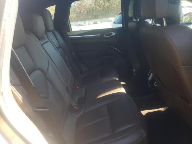 2016 PORSCHE CAYENNE SE WP1AE2A23GLA63828