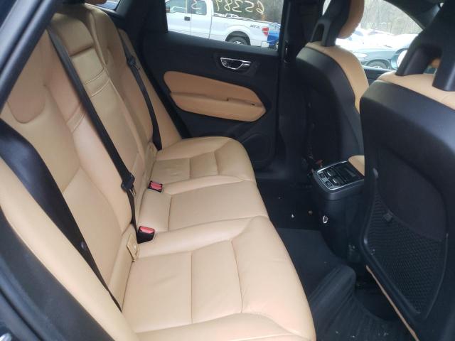 2018 VOLVO XC60 T6 IN YV4A22RLXJ1045088