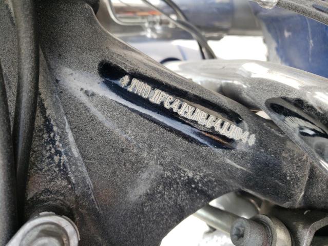 2010 HARLEY-DAVIDSON FLHTCU 1HD1FC41XAB641104