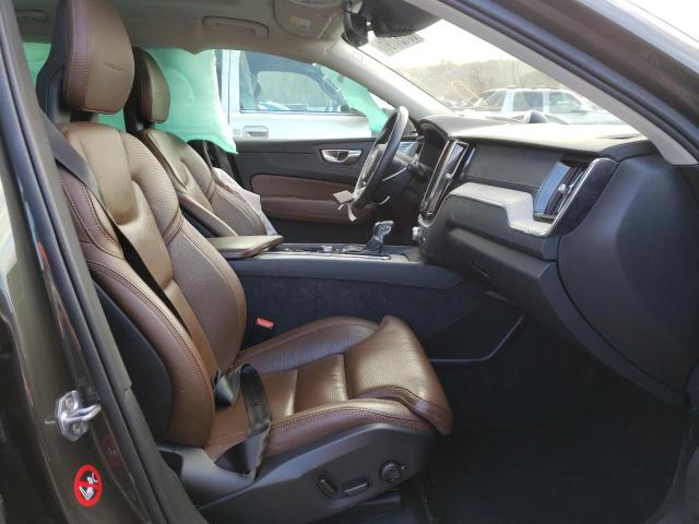 2018 VOLVO XC60 T6 IN YV4A22RL7J1075195