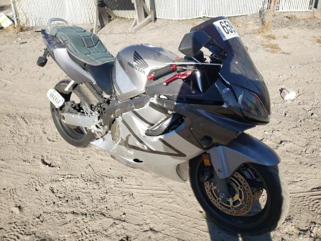Salvage cars for sale from Copart Gaston, SC: 2002 Honda CBR600 F4