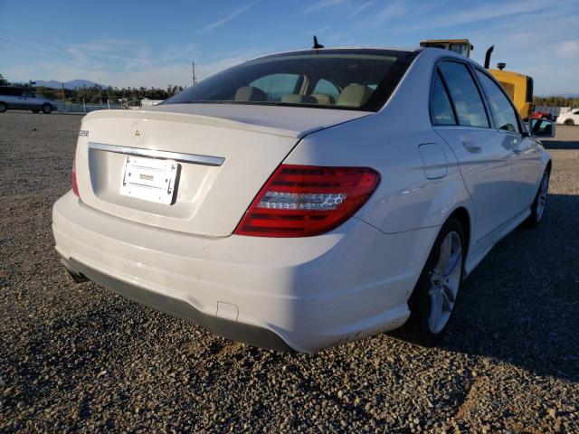 2014 MERCEDES-BENZ C 250 WDDGF4HB5ER315606