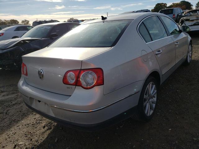 2010 VOLKSWAGEN PASSAT KOM WVWJK7AN2AE139326