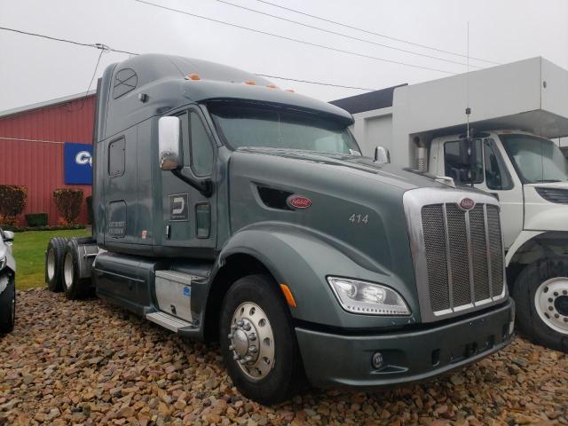 Salvage cars for sale from Copart Ebensburg, PA: 2012 Peterbilt 587