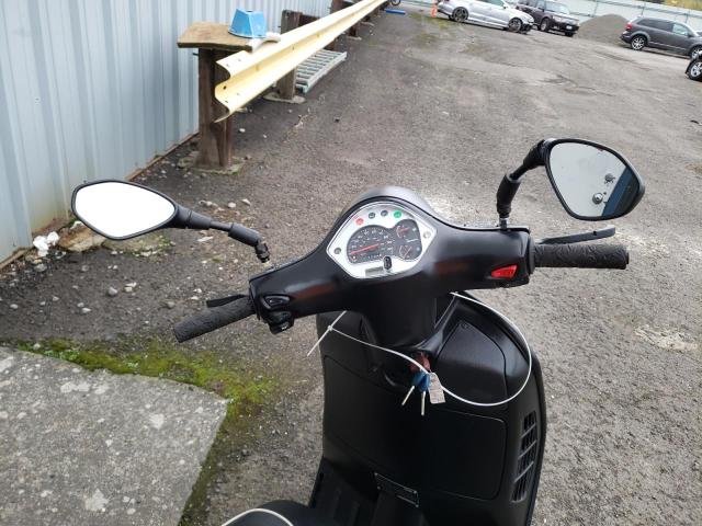 2012 VESPA GTS 300 SU ZAPM459L2C5702892