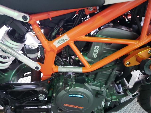 2019 KTM 390 DUKE MD2JPJ407KC216522