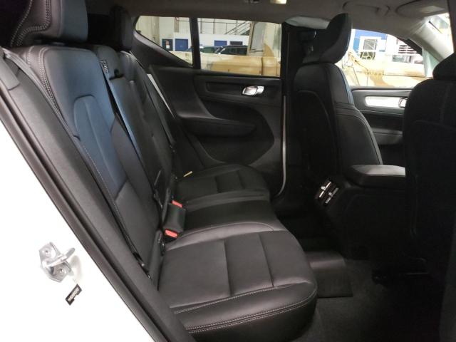 2021 VOLVO XC40 T5 MO YV4162UK8M2557837