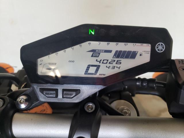 2016 YAMAHA FZ09 JYARN33E8GA008669