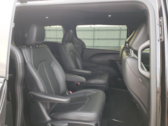 2019 CHRYSLER PACIFICA H 2C4RC1L73KR715635