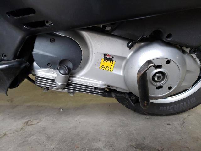 2012 VESPA GTS 300 SU ZAPM459L2C5702892