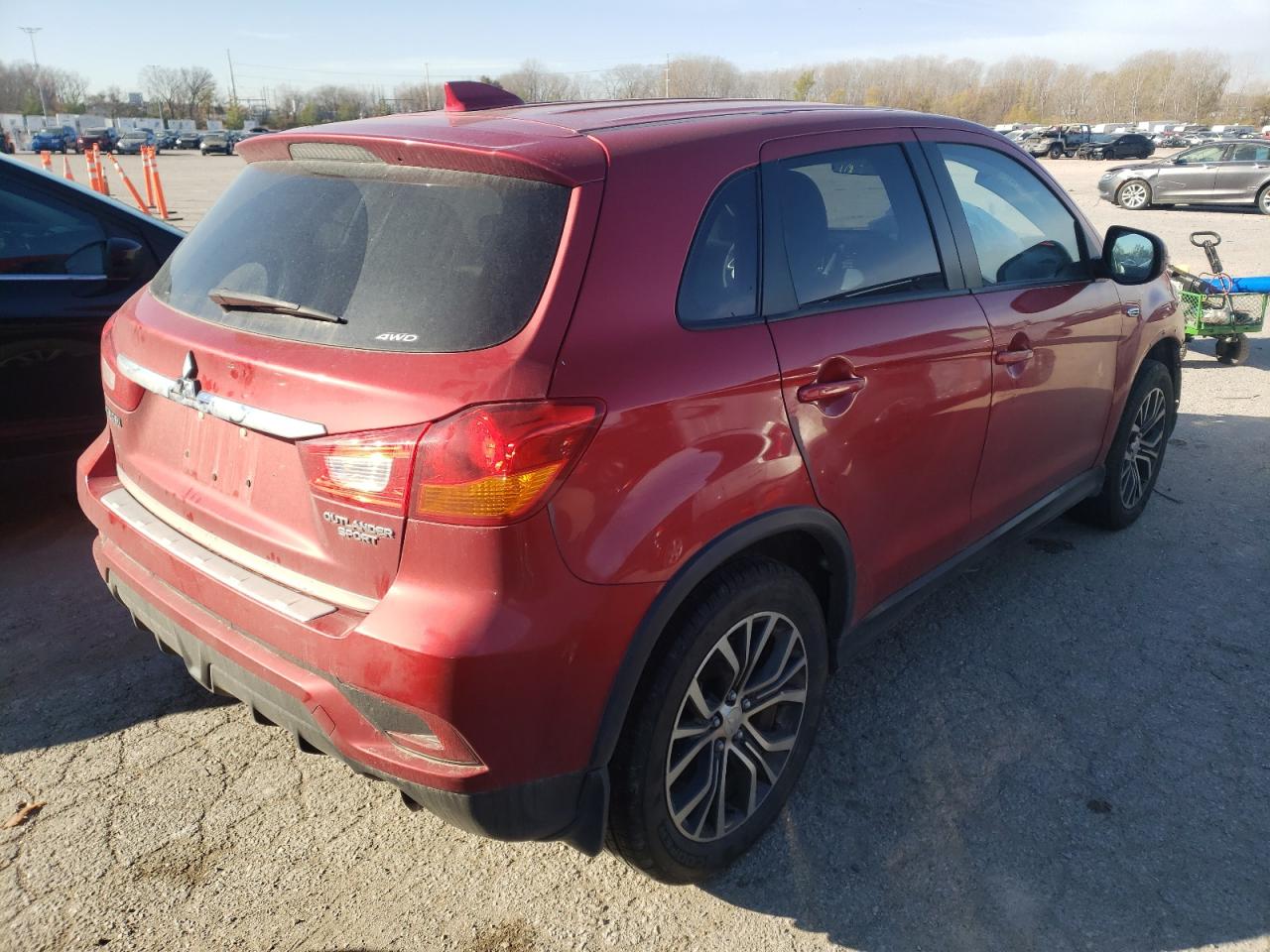 JA4AR3AU5JZ004713 2018 Mitsubishi Outlander Sport Es