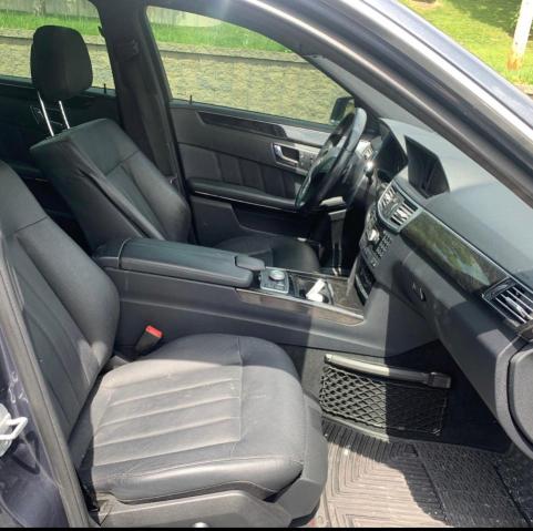 2010 MERCEDES-BENZ E 550 4MAT WDDHF9AB7AA153210