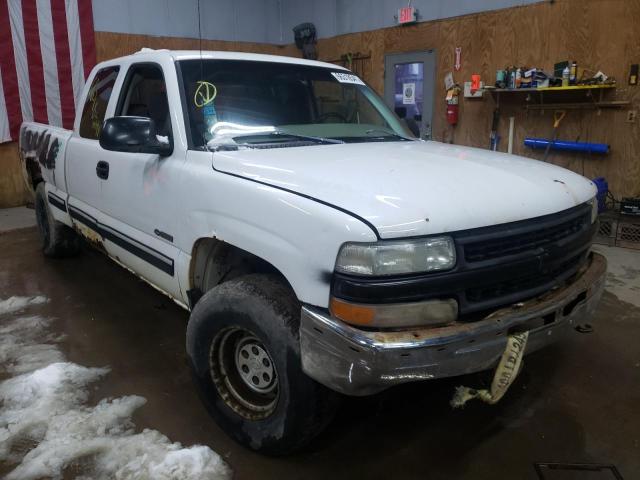 Salvage 1999 CHEVROLET SILVERADO - Small image