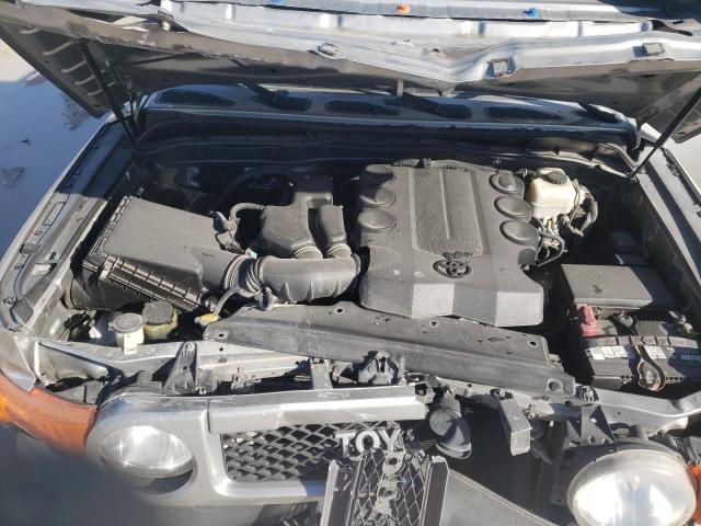 2011 TOYOTA FJ CRUISER JTEZU4BF6BK011687