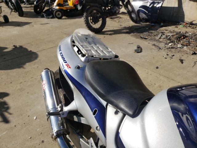 2004 SUZUKI GSX1300 R JS1GW71A942101264