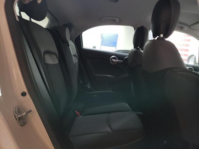 2016 FIAT 500X ZFBCFYBT0GP344921