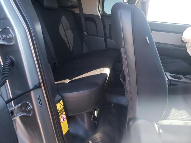 2011 TOYOTA FJ CRUISER JTEZU4BF6BK011687