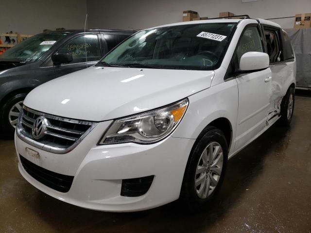 2014 VOLKSWAGEN ROUTAN SE 2C4RVABG6ER134341