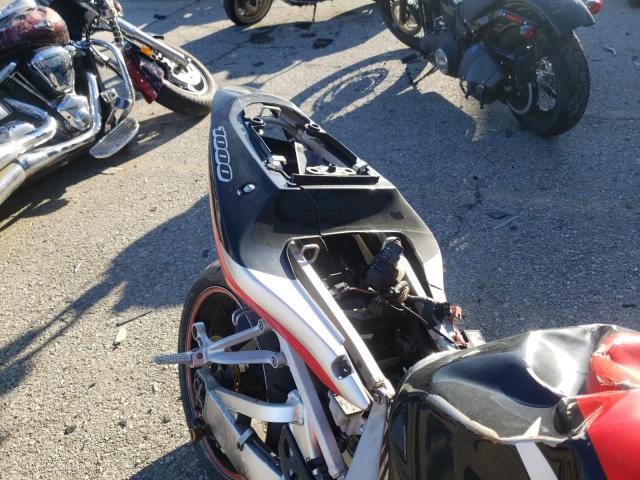 2002 SUZUKI GSXR1000 JS1GT744522104969