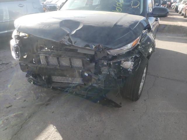 2022 HYUNDAI VENUE SE KMHRB8A3XNU133093