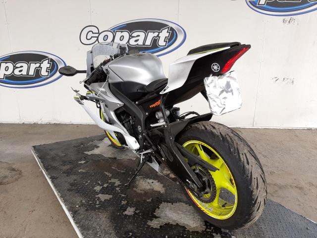 2017 YAMAHA YZFR6 C JYARJ28YXHA000051