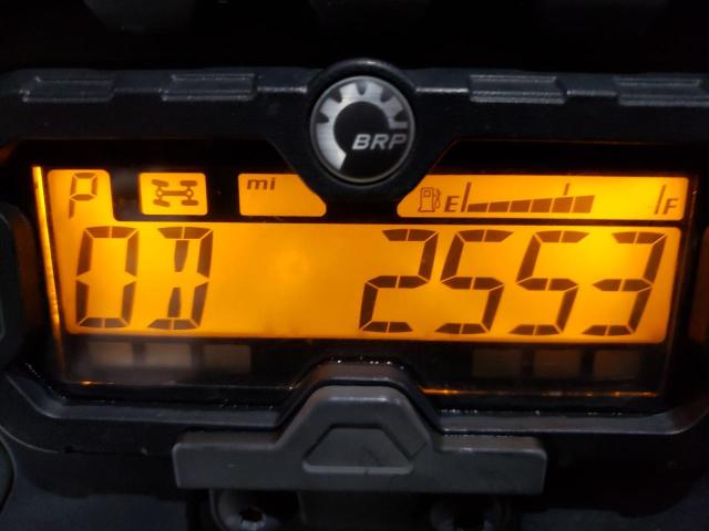 2018 CAN-AM COMMANDER 3JBKBAN2XJJ000187