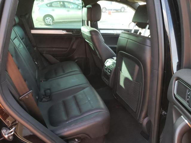 2017 VOLKSWAGEN TOUAREG WO WVGRF7BP3HD000549