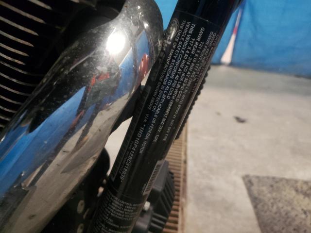 2011 HARLEY-DAVIDSON FXDWG 1HD1GP412BC318939