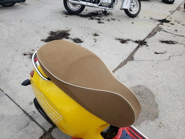 2021 VESPA PRIMAVERA ZAPCA06B1M5102790