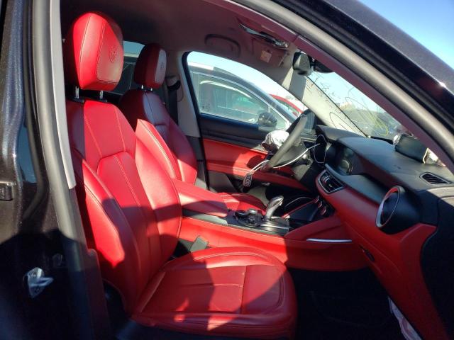 2018 ALFA ROMEO STELVIO ZASFAKAN1J7B81770