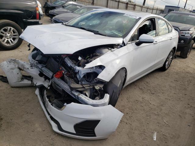 3FA6P0HD1LR150769 Ford Fusion SE 2