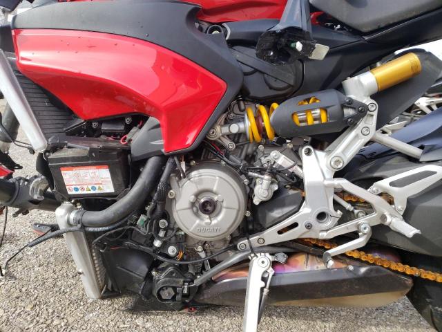 2021 DUCATI PANIGALE V ZDMHAATW1MB004420