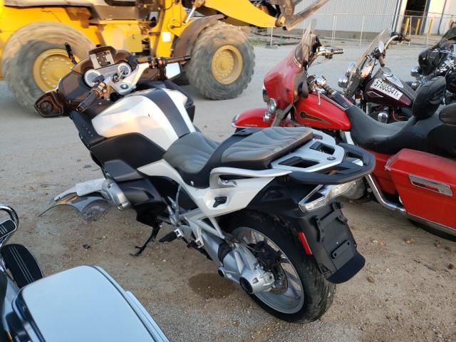 2015 BMW R1200 RT WB10A1307FZ193666