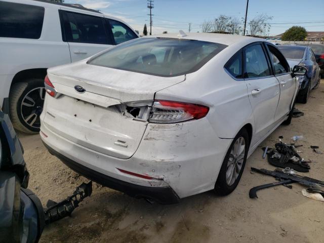 3FA6P0HD1LR150769 Ford Fusion SE 4