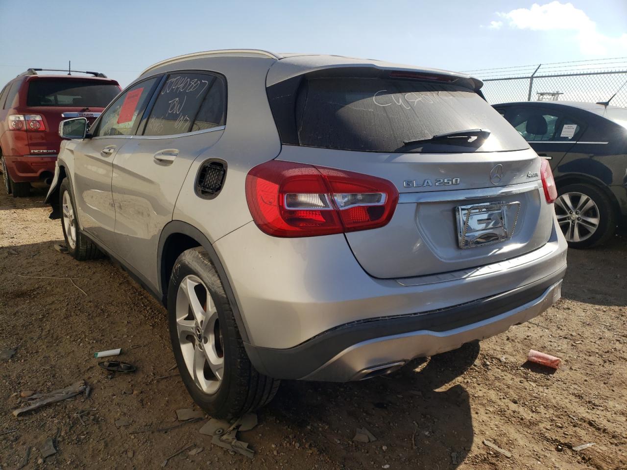 2018 Mercedes-Benz Gla 250 4Matic WDCTG4GB1JJ440807 photo #4