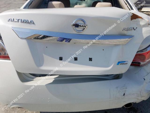 VIN: 1N4AL3AP2FC438279 Auction: COPART UAE Lot: 66714391 Location: DUBAI INDUSTRIAL CITY - DUBAI 1N4AL3AP2FC438279 NISSAN ALTIMA 2015 WHITE Photo 12