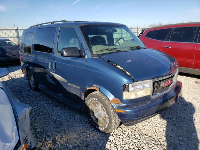 Salvage cars for sale from Copart Appleton, WI: 2000 GMC Safari XT