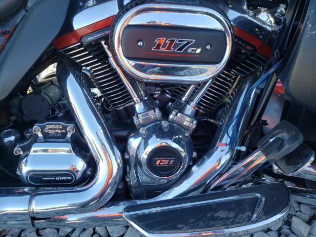 2018 HARLEY-DAVIDSON FLHXSE CVO 1HD1PXL19JB958765