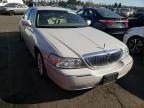 2005 LINCOLN  TOWN CAR