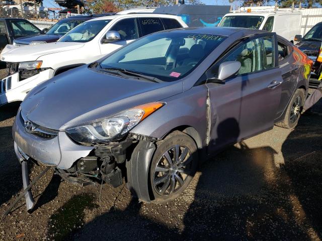 Sedans HYUNDAI ELANTRA 2013 Srebrny