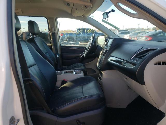 2011 CHRYSLER TOWN & CTY 2A4RR8DG6BR650179