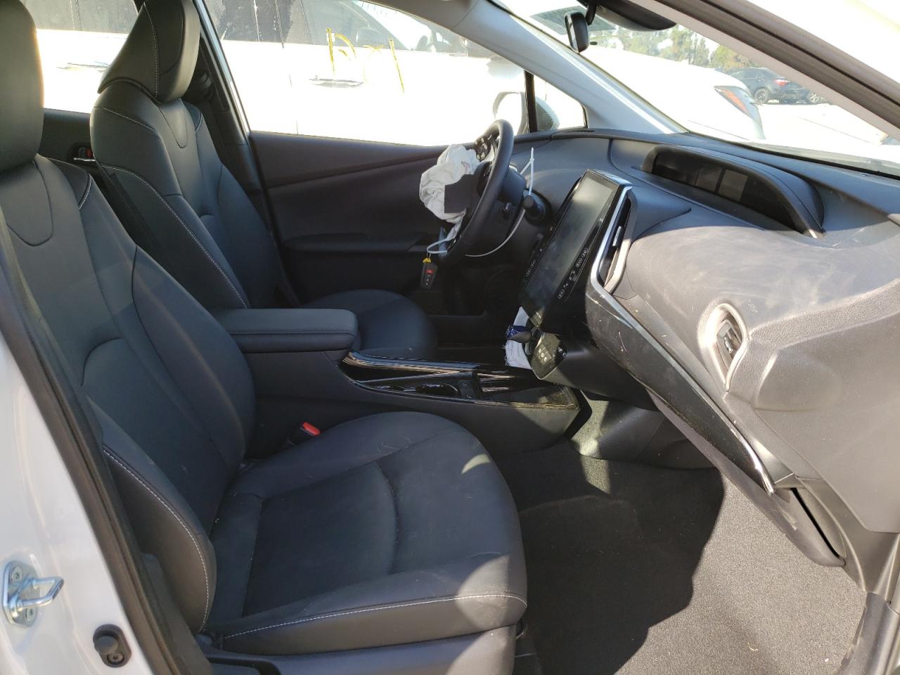 2021 Toyota Prius - Image 5