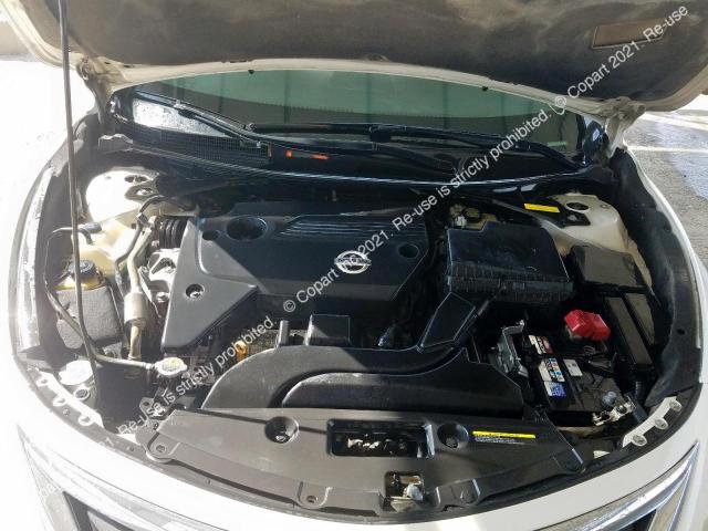 VIN: 1N4AL3AP2FC438279 Auction: COPART UAE Lot: 66714391 Location: DUBAI INDUSTRIAL CITY - DUBAI 1N4AL3AP2FC438279 NISSAN ALTIMA 2015 WHITE Photo 7