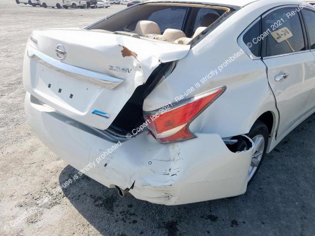 VIN: 1N4AL3AP2FC438279 Auction: COPART UAE Lot: 66714391 Location: DUBAI INDUSTRIAL CITY - DUBAI 1N4AL3AP2FC438279 NISSAN ALTIMA 2015 WHITE Photo 9