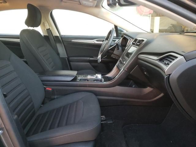 3FA6P0LU5KR161019 Ford Fusion Se 2019. Фото: 4